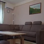 Kaman Nyaralo Appartement *