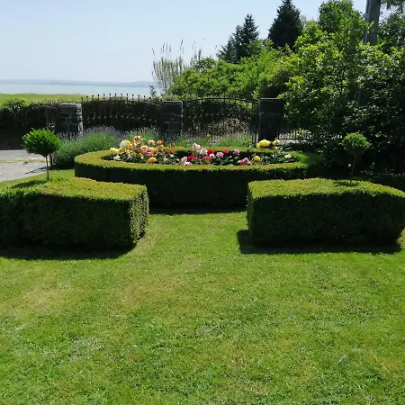 Kaman Nyaralo Apartament